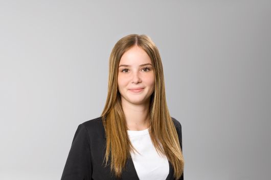 Selina Schmidt, Studierende RSW - Steuern & Prüfungswesen, Freiburg i. Br.